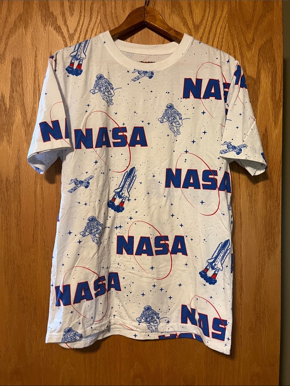 CHEMISTRY White Tee with Blue & Red Graphic